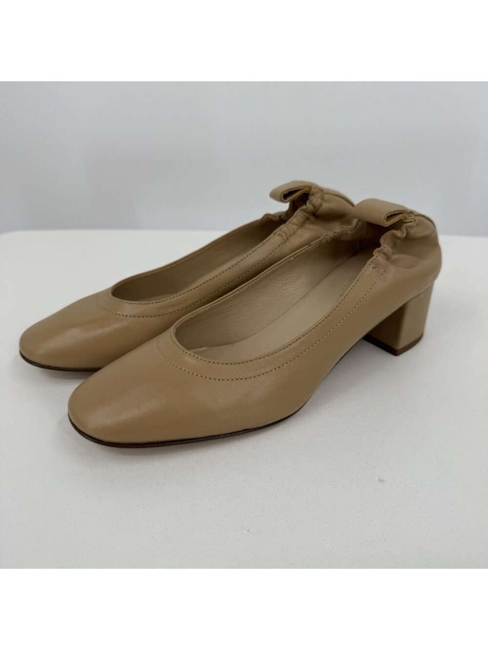 Everlane Italian Leather Day Heel Light Taupe 5 Women's Elastic Back Comfort